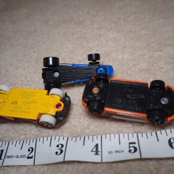 Hot Wheels Crescendo,Volkswagen Golf,Tooned Headstarter, Bundle (3) Cars - Picture 3 of 3